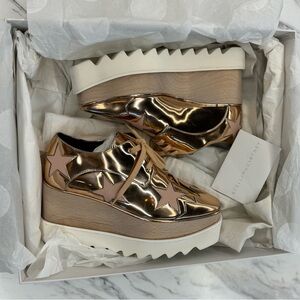 Stella McCartney Metallic Pink Faux Leather and Wood Elyse Star Platform Size 34